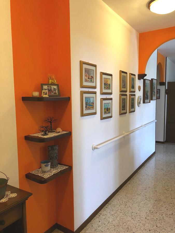 La Casa Rosa By Roby&Silvy Apartment Bellano Bagian luar foto
