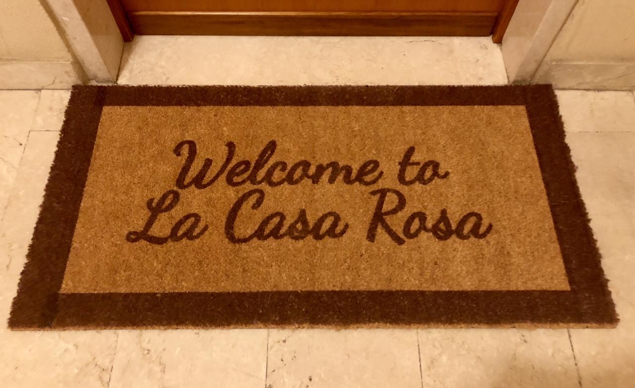 La Casa Rosa By Roby&Silvy Apartment Bellano Bagian luar foto